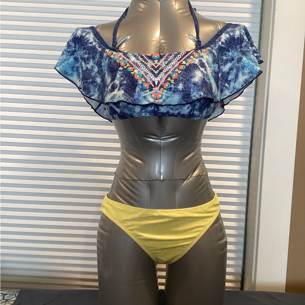 Blue and Yellow Women's Bikini Set
